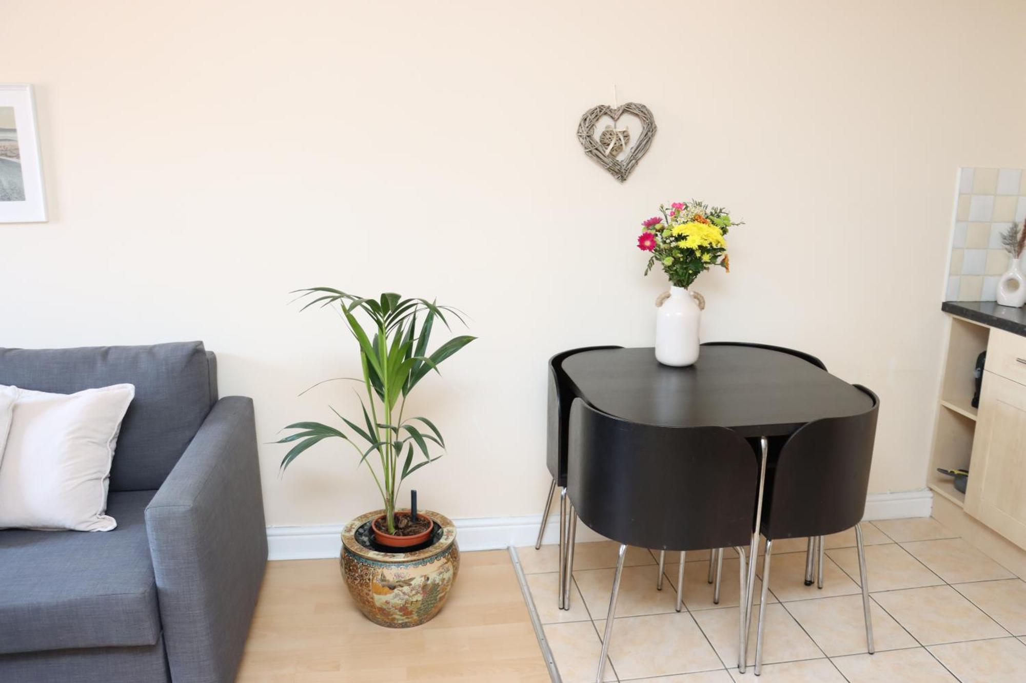 Scandinavian City Centre Apartment Worcester Exteriér fotografie